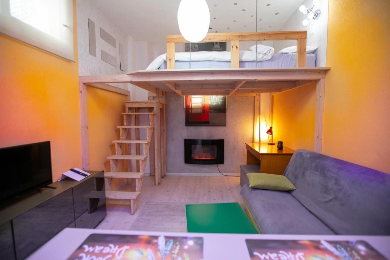 Orange And Blue Studio Downtown 5 Min From White Tower Apartment Thessaloniki Exterior photo