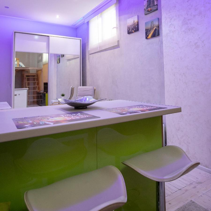 Orange And Blue Studio Downtown 5 Min From White Tower Apartment Thessaloniki Exterior photo